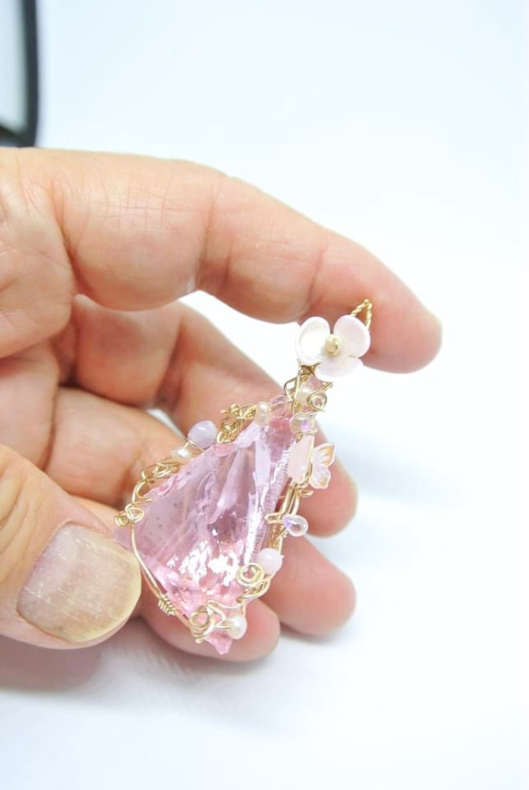 桜姫　ハートオブゴッドウィズインピンク　ワイヤーデザインネックレス 4枚目の画像