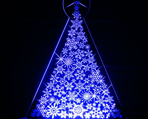 ☆光る16色 雪結晶クリスマスツリー （ブラック）LEDルームライト