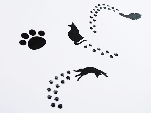 選べる猫ちゃんと肉球シルエットはんこ/Mサイズ 1枚目の画像