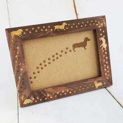 ■ 臘腸犬和爪印相框（L 尺寸）/古色古香 第1張的照片