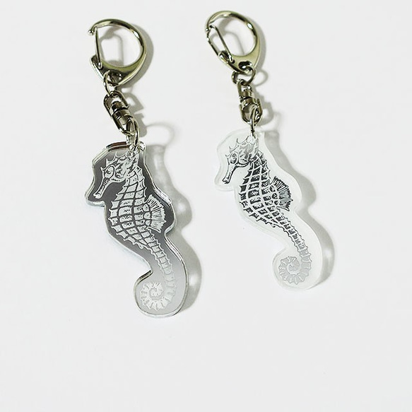 新品未使用　トリーバーチ　たつのおとしごキーホルダー スタイリッシュ タツノオトシゴ・キーホルダー☆選べるシルバー系2色