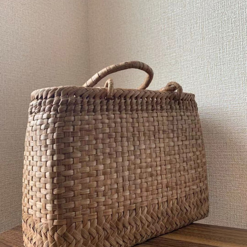 六角編の風合いが美しい》山葡萄籠工房 山ぶどうかごバッグBR 六角編の風合いが美しい》山葡萄籠工房 山ぶどうかごバッグBR