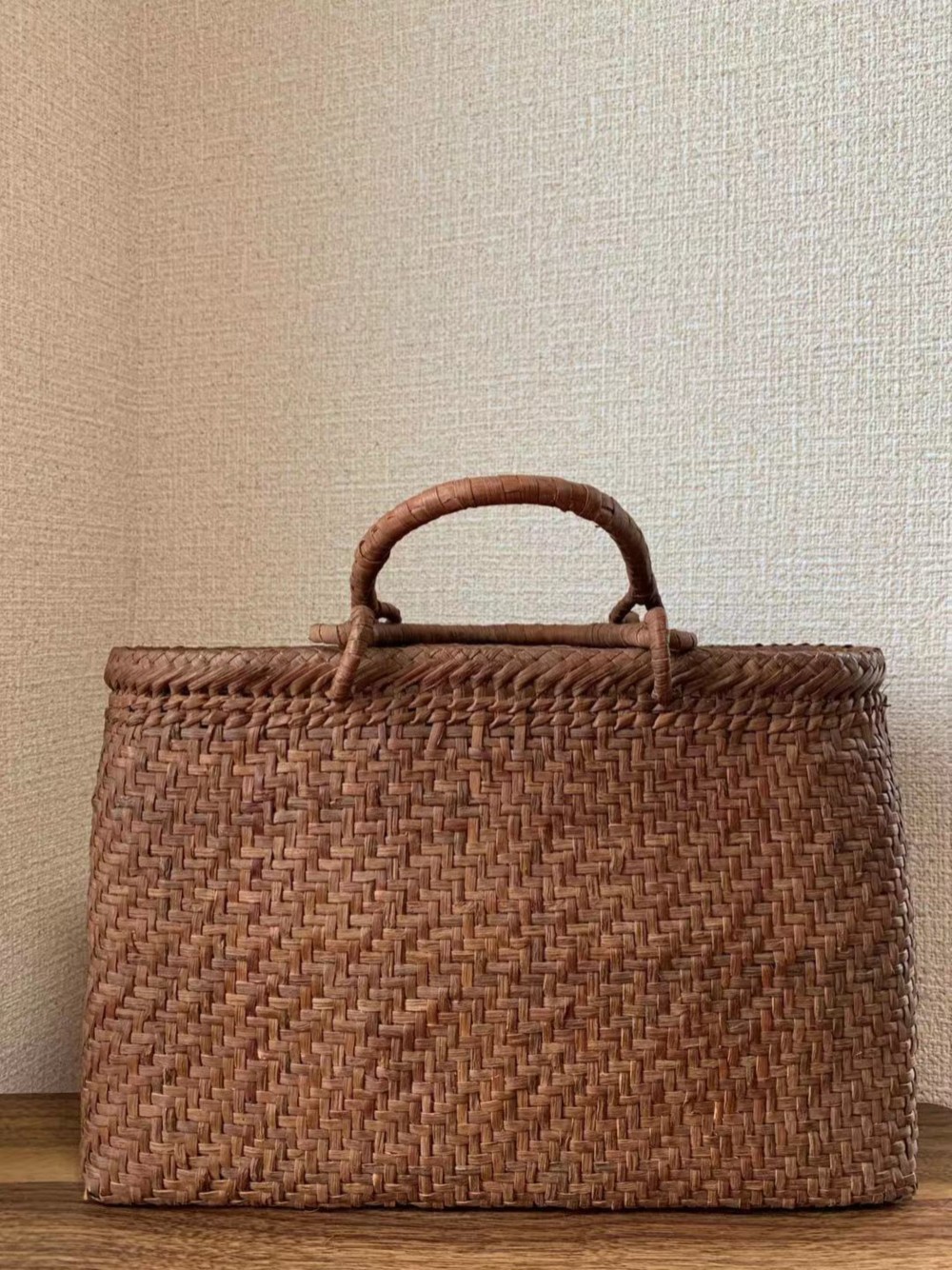 山葡萄　山葡萄籠バッグ　手作り　山葡萄かごバッグ　網代編み　細ひご　一番皮　内布あり