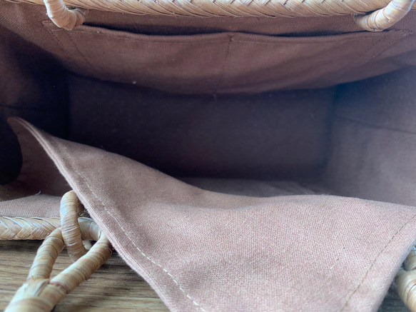 山葡萄　山葡萄籠バッグ　手作り　山葡萄かごバッグ　内布付き、小粒花編み 