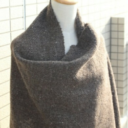LINEN GIRLの手紡ぎ手織り綾織りのストール 5枚目の画像