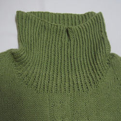 ハイネックセーター　ウール100％手編みなのに安価　ゆったりサイズ　S065 8枚目の画像