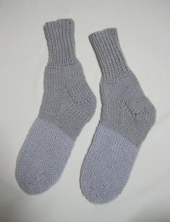 靴下　ウール100％手編みなのに安価 大人用Ｋ416 2枚目の画像