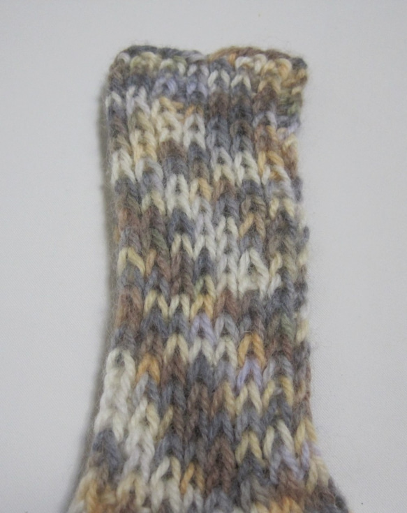 靴下　ウール100％手編みなのに安価  大人用Ｋ430 3枚目の画像