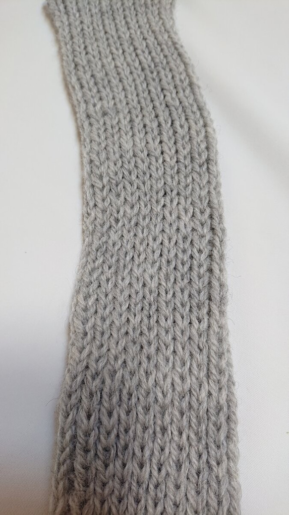 レッグウォーマー ウール100％ 手編み　やっぱりウールは肌触りが良く暖かい！K471 4枚目の画像