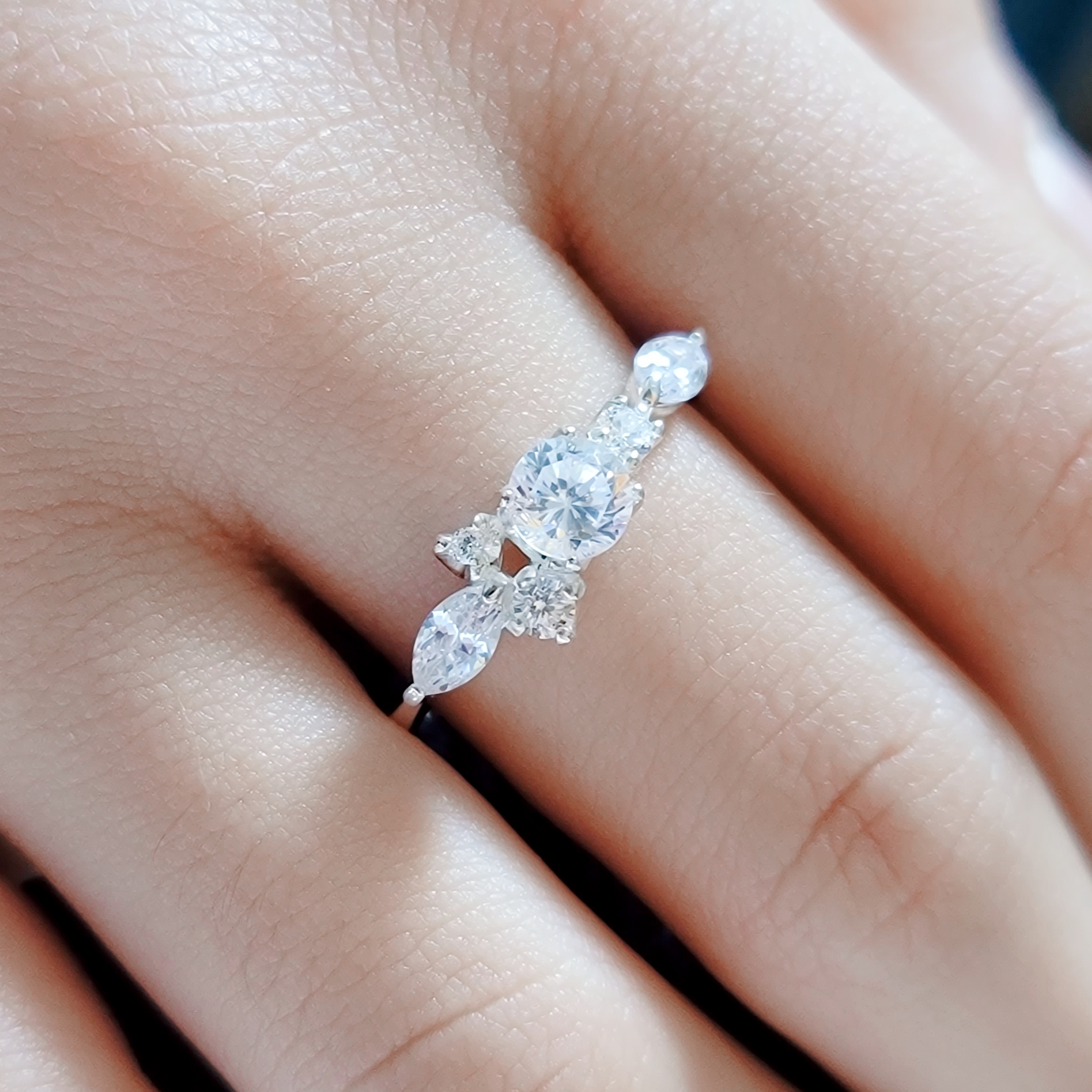 ☆キラキラ☆春＊CZフラワーモチーフリング H-119