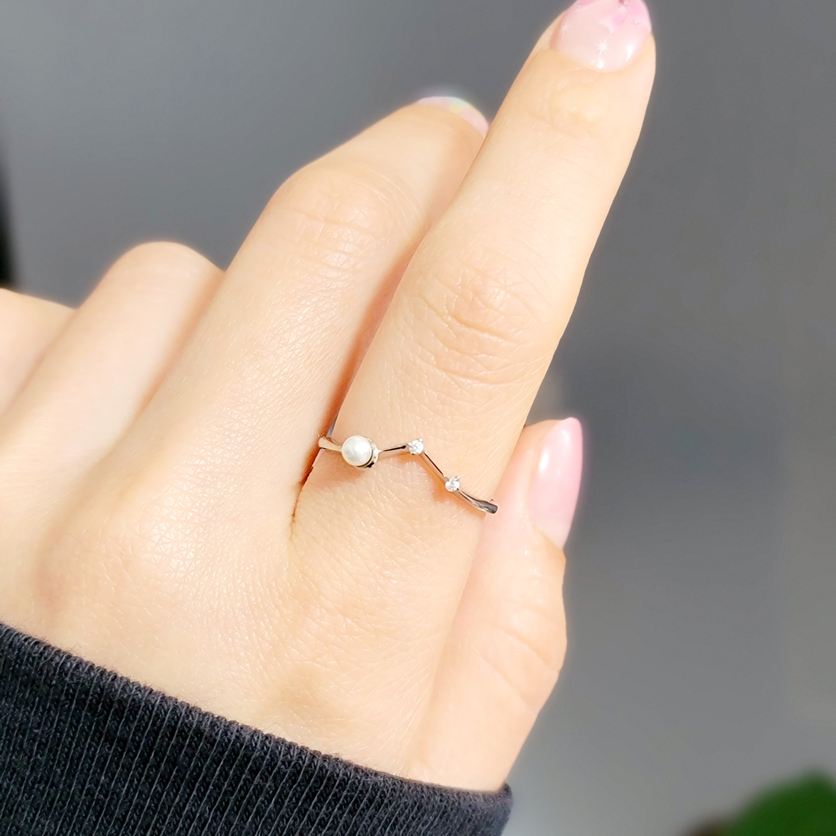 貝パールCZポイントVリング○H121