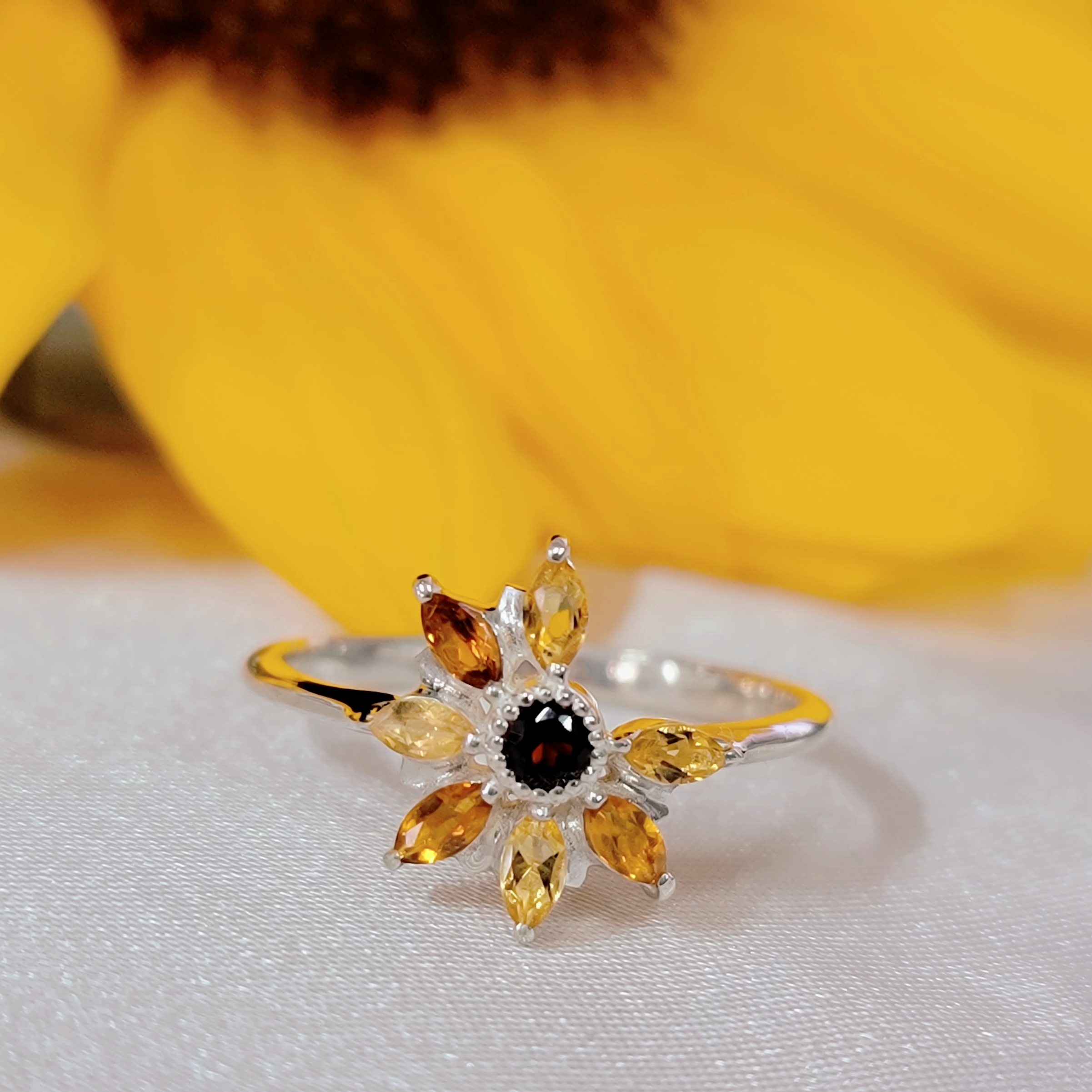 ◇天然石＊ひまわり＊ガーネット＊シトリン　H-140RH