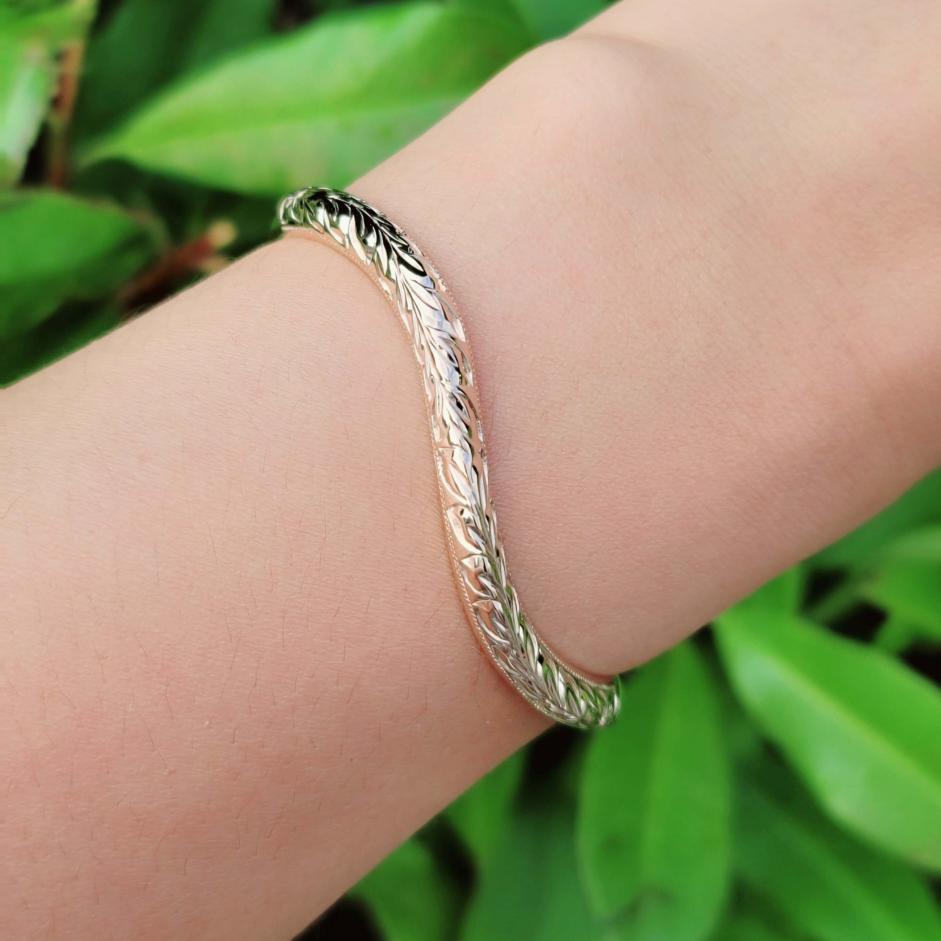 ハワイアン＊マイレ＊ピンクゴールド＊バングルH149P