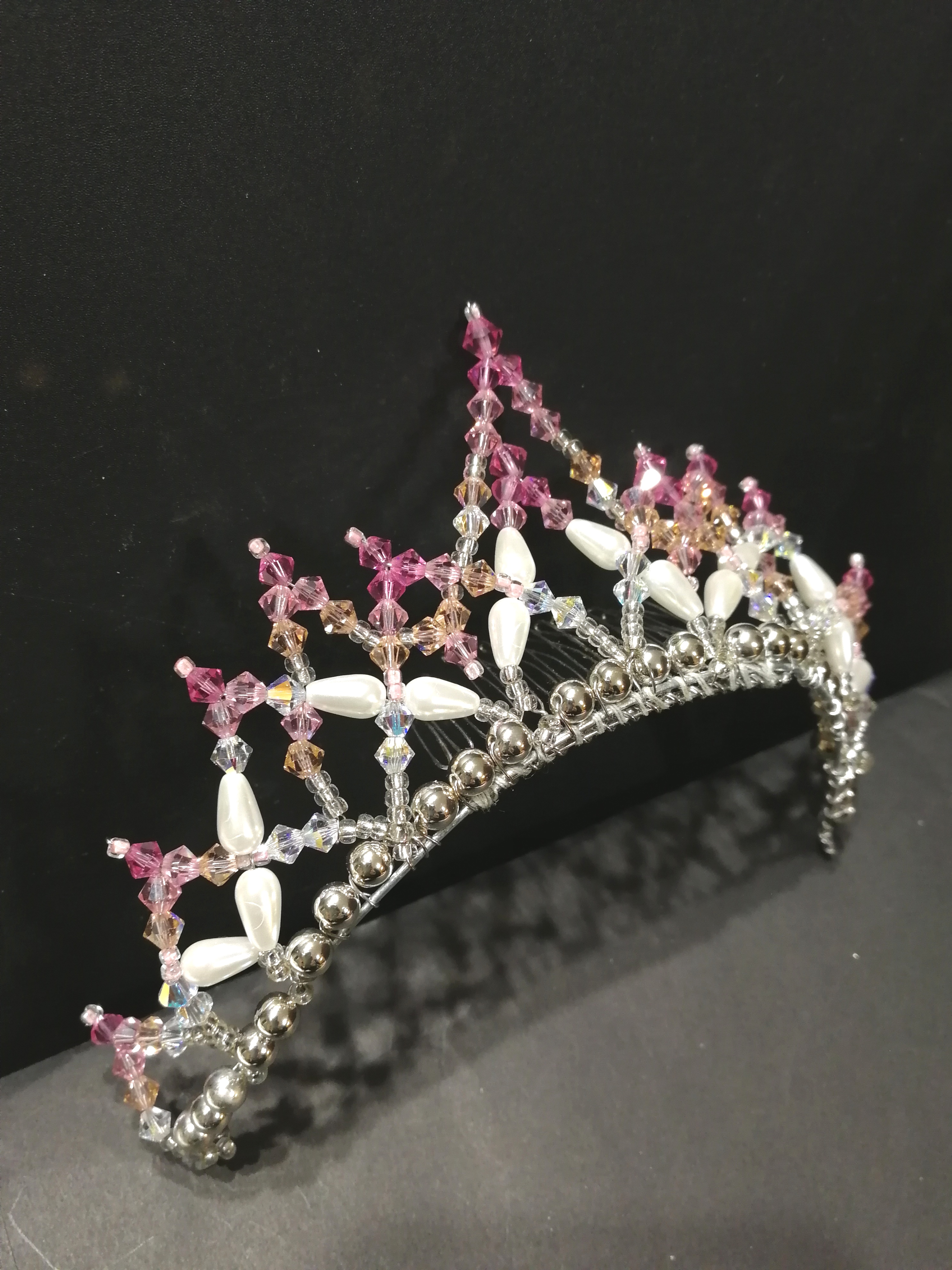 ピンク系のバレエティアラ☆