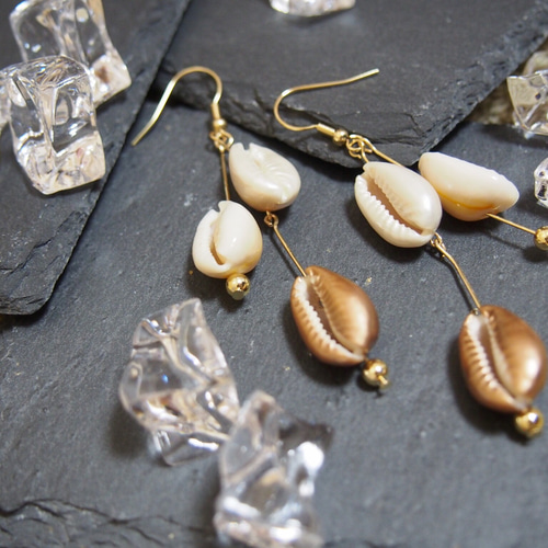 数量限定ハンドメイド2019✴︎上品な貝殻ピアス 海/夏/貝殻/貝