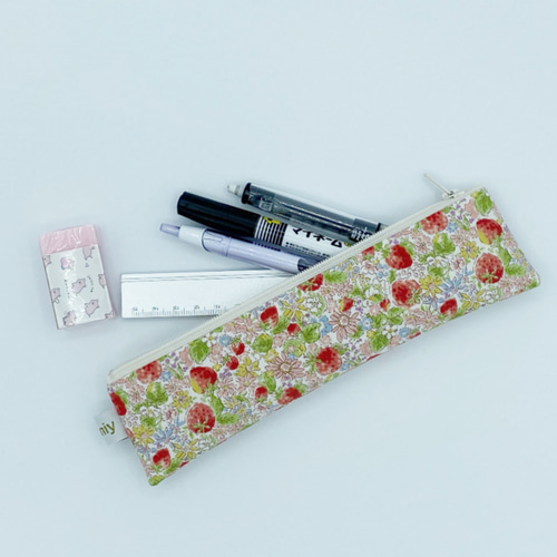 ♪再販♪ミニペンケース・かぎ針ケース♪モノトーンパンダ ペンケース