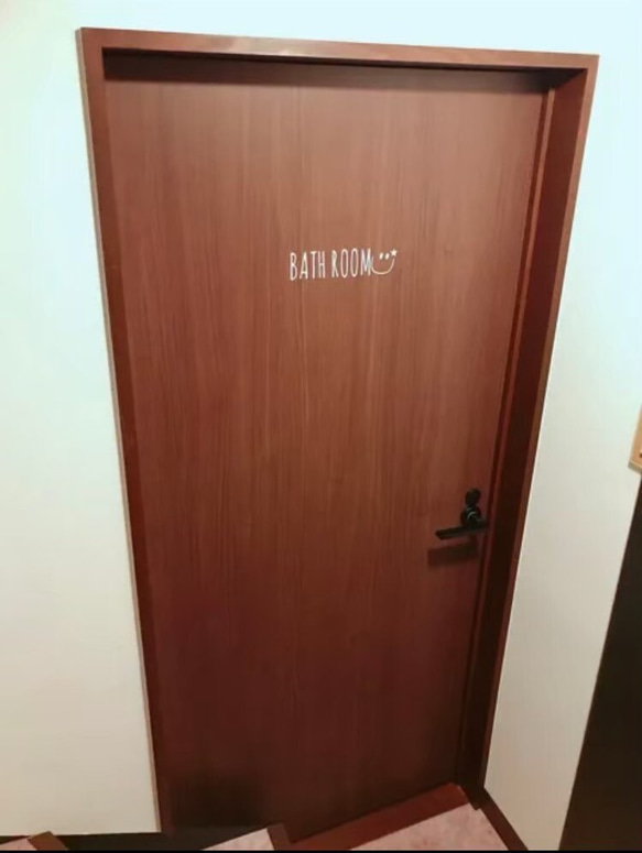 2. door stickers 4枚目の画像