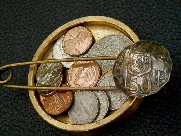 ＃B46  Australia Coin Brooch 2枚目の画像