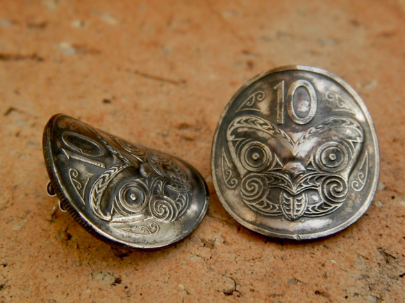 ＃E25  New Zealand Coin Earrings 5枚目の画像