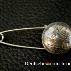 ＃B64 Deutsche（旧西独）Coin Brooch 2枚目の画像