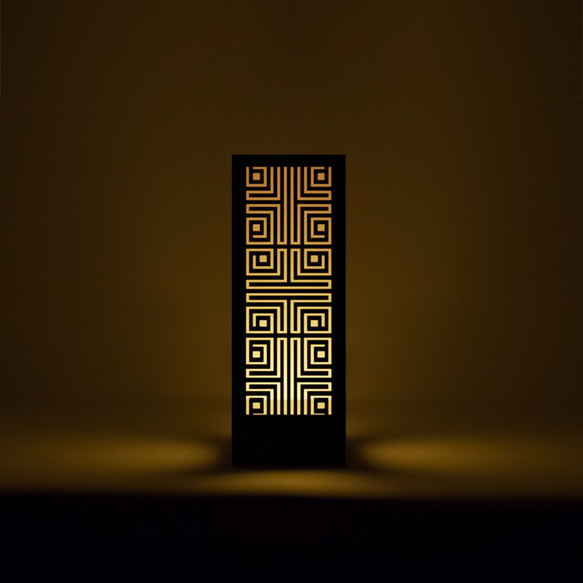 ミニ行灯 メイズ - 置き型照明 Mサイズ ブラック 3枚目の画像