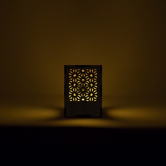 ミニ行灯 麻の葉 - 置き型照明 Sサイズ プレーン 3枚目の画像