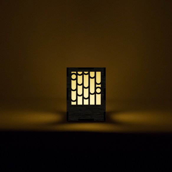 ミニ行灯 竹 - 置き型照明 Sサイズ ウォルナット 3枚目の画像