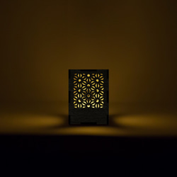 ミニ行灯 麻の葉 - 置き型照明 Sサイズ ウォルナット 3枚目の画像