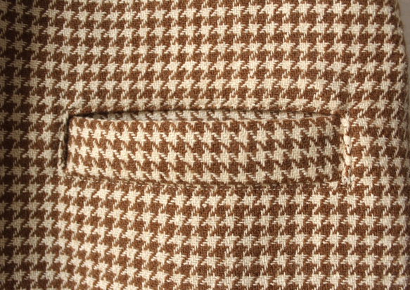 ウール茶千鳥格子のVネックジャンパースカートミニ 5枚目の画像