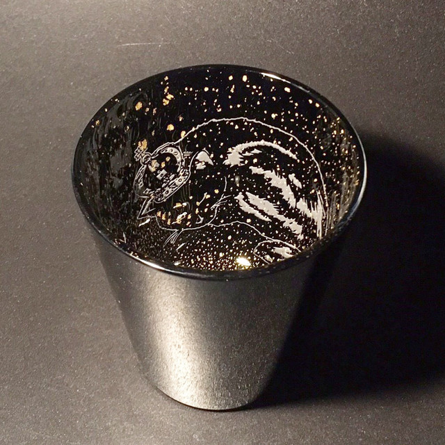 星明りにまどろむ猫の王様/金箔入り黒クリスタル【受注制作30日納期】