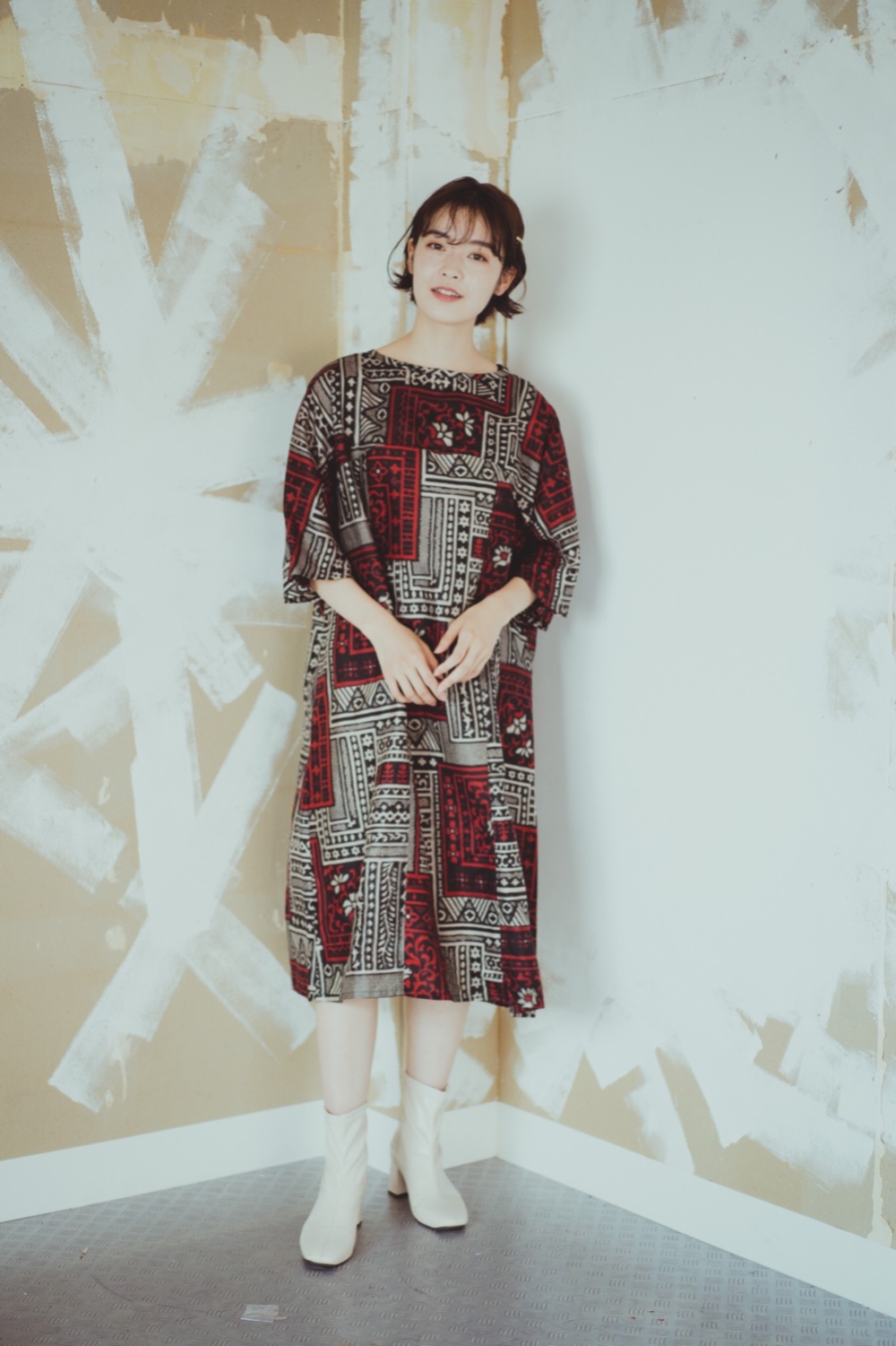 最終価格  半袖ワンピース　着物リメイク　モノトーン　花柄