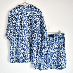 浴衣リメイク 半袖アロハシャツ オープンカラーシャツ ショートパンツ セットアップ 迷彩風 ブルー 4枚目の画像