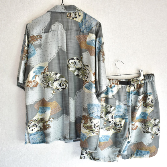 着物リメイク 半袖 アロハシャツ オープンカラーシャツ ショートパンツ セットアップ ドラゴン 龍 扇 4枚目の画像