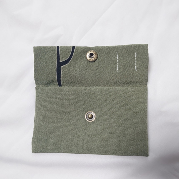 Kimono card case 着物　リメイク　カードケース　名刺入れ　日本製　モスグリーン　鶯　木　カーキ 4枚目の画像