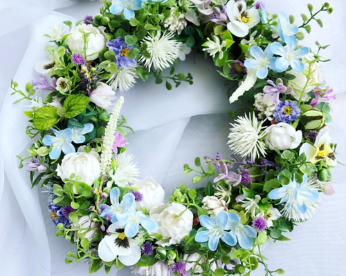 ナチュラルな爽やかなフラワーリース アーティフィシャル