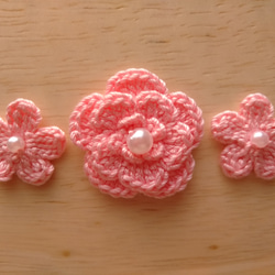 お花のモチーフセット＊ピンク系３色＊９枚(大３枚、小６枚)＊ 2枚目の画像