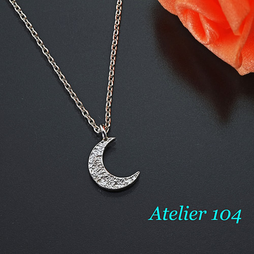 シルバームーンペンダント ネックレス・ペンダント Atelier 104