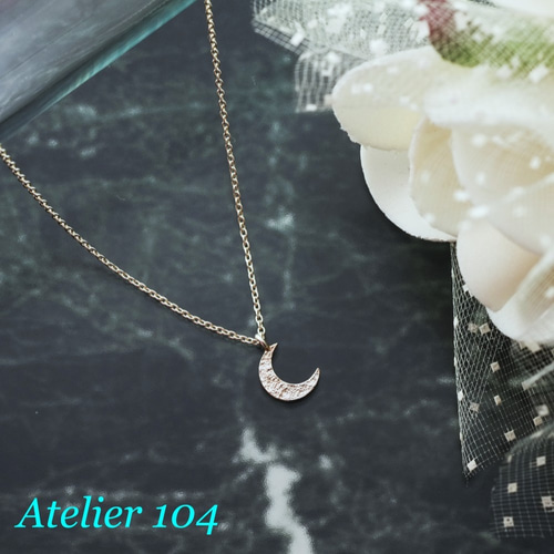 シルバームーンペンダント ネックレス・ペンダント Atelier 104
