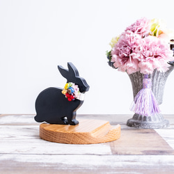 【特別な首飾り】ウサギのスマホスタンド 6枚目の画像