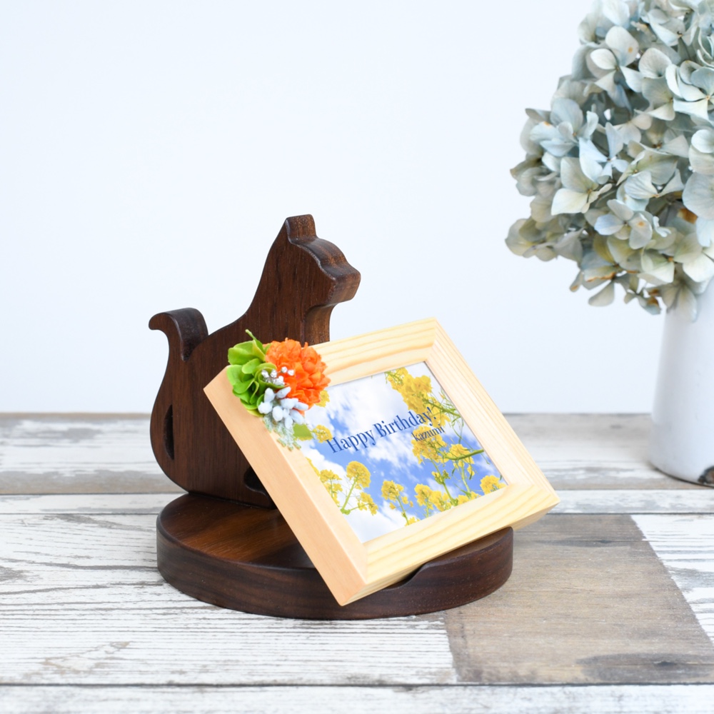 ネコとフォトフレームのセット 4,698円