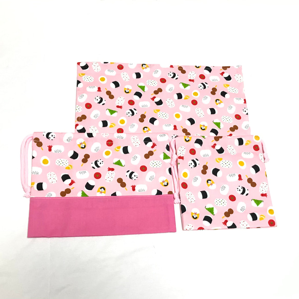 おにぎりパンダ(ピンク)のお弁当袋☆コップ袋☆ランチョンマットの3点セット☆ 2枚目の画像