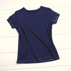◆100％自然素材　天然灰汁発酵建て藍染◆　竹布 半袖クルーネック Tシャツ（レディース） 1枚目の画像