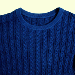 ◆天然灰汁発酵建て　本藍染◆　コットンカシミヤ　ケーブル編みセーター 3枚目の画像