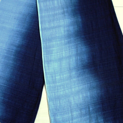 ◆グラデーション染め キラキラコットンストール◆　〜100％自然素材　灰汁発酵建て藍染〜 2枚目の画像
