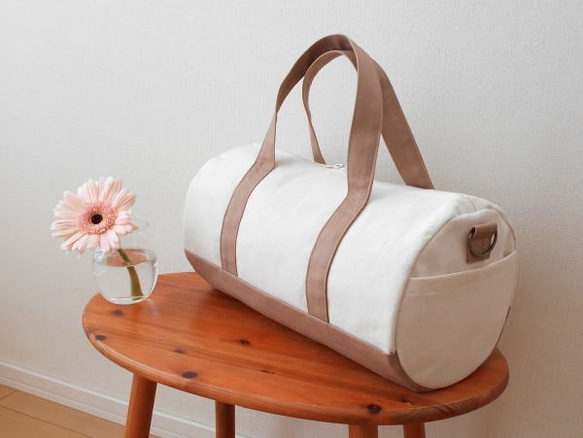 カナさまオーダー品（帆布のドラム型ボストンバッグ） ボストンバッグ 