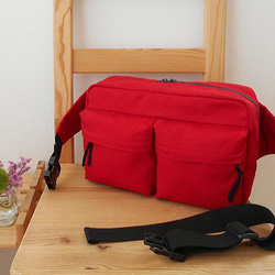 ヒップバッグ・レッド 1枚目の画像