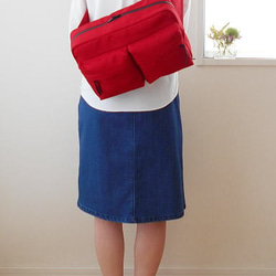 ヒップバッグ・レッド 3枚目の画像