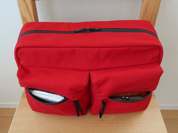 ヒップバッグ・レッド 6枚目の画像