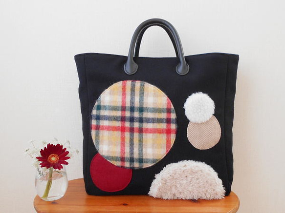【Creema限定】冬のトートバッグ・まる 2枚目の画像