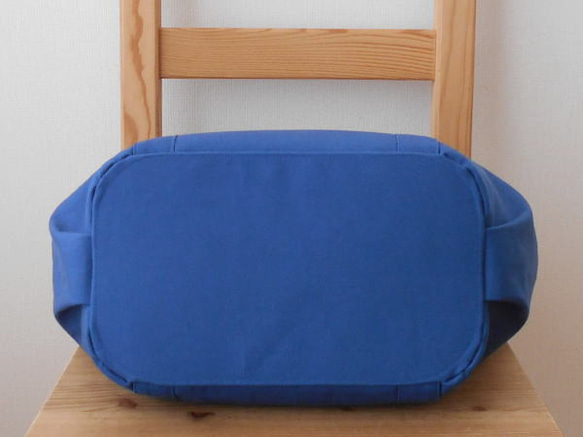 大きなトートバッグ・ブルー 9枚目の画像